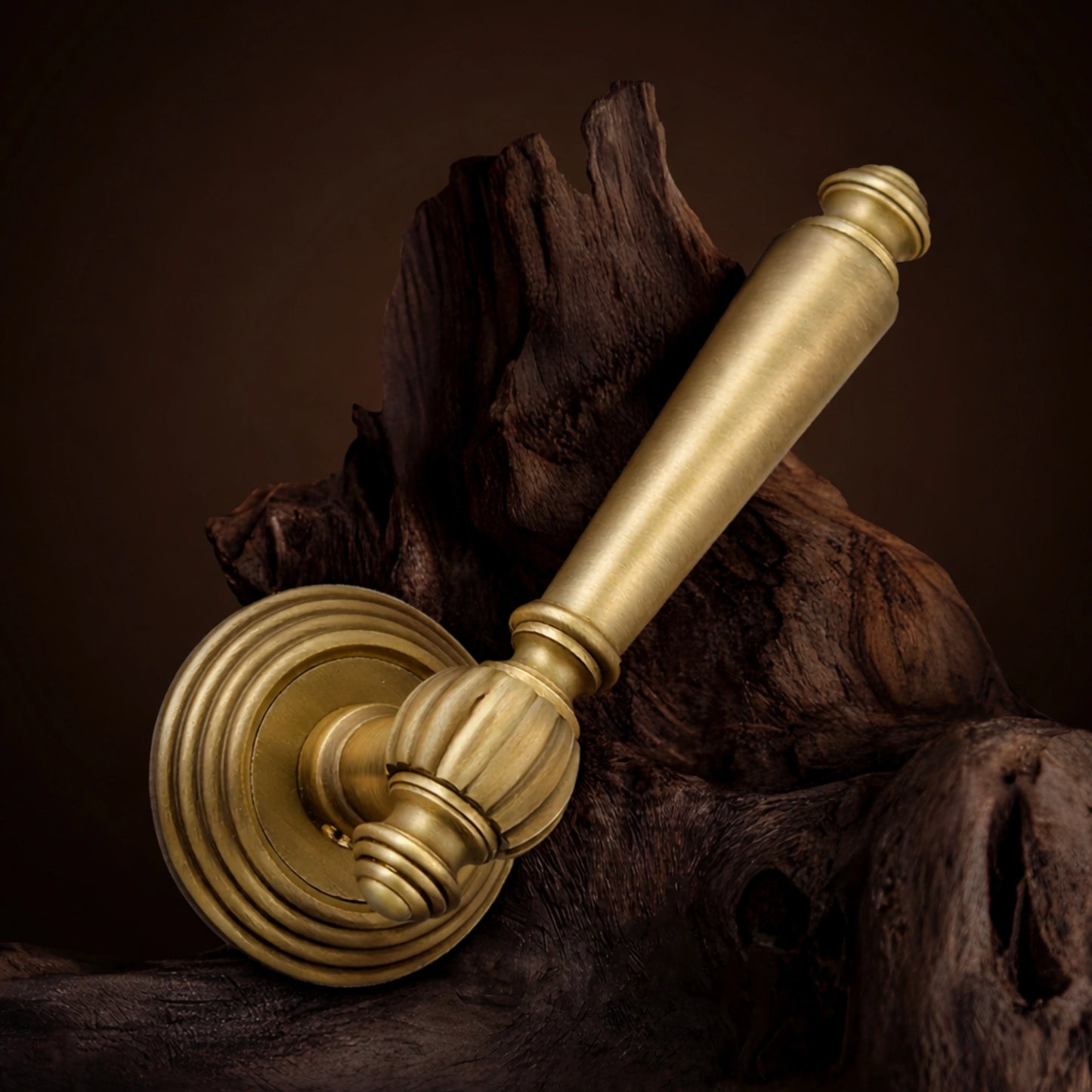 Michelle Italy Lever Handle on Round Rose & Cylinder Escutcheon