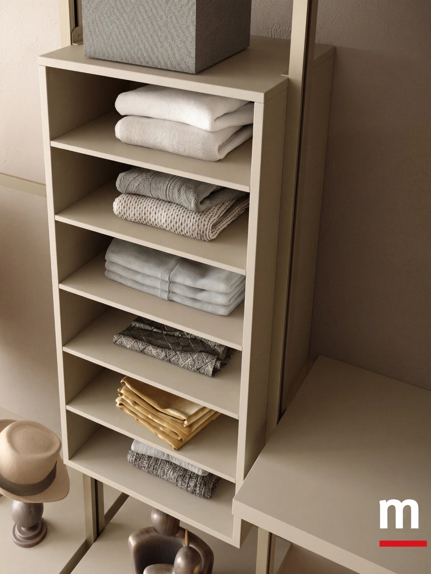 Cabin With Masts Virgo Linear Walk-In Closet V324