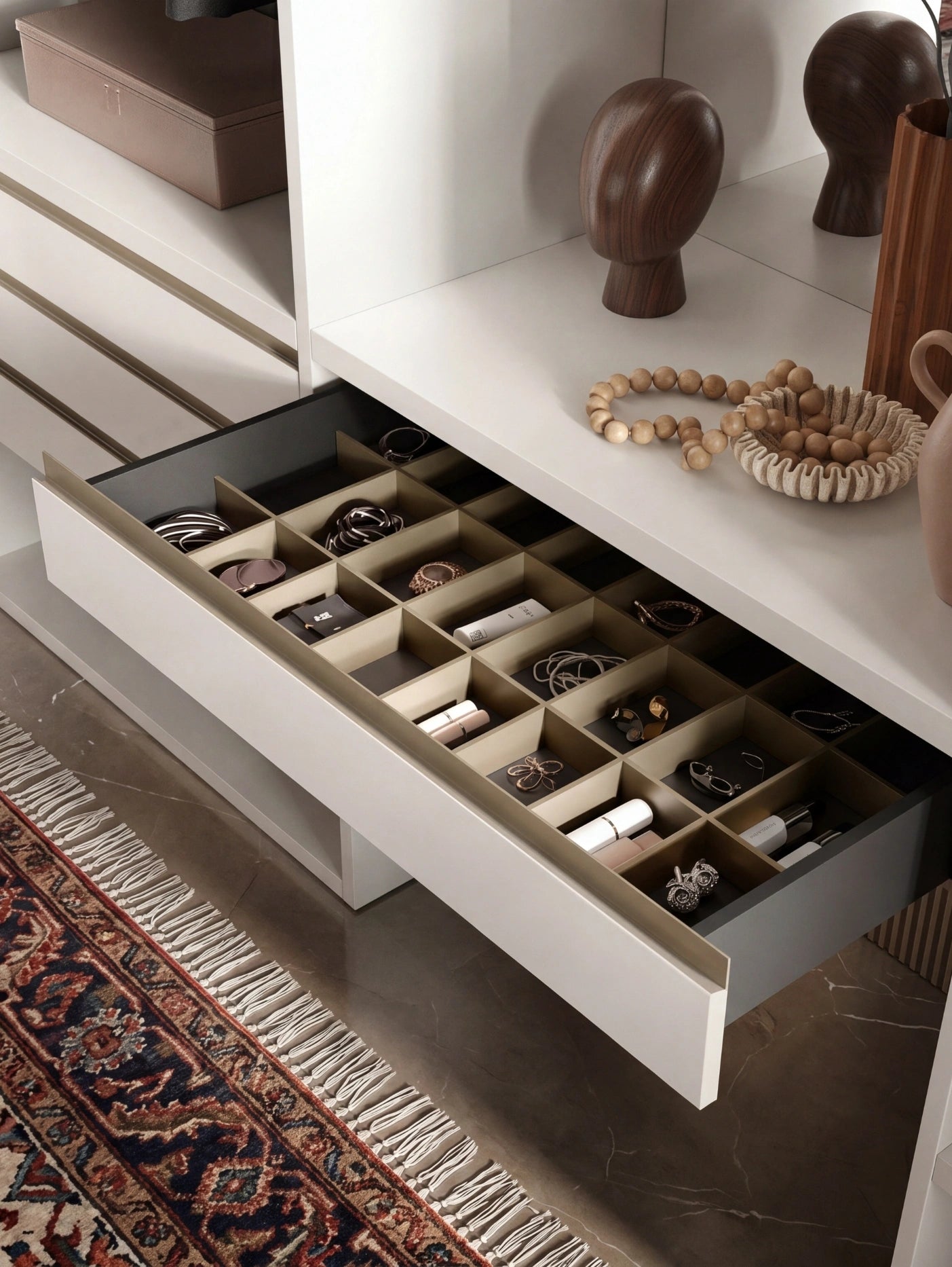 Modular Cabins Taurus Walk-In Wardrobe With Island T521
