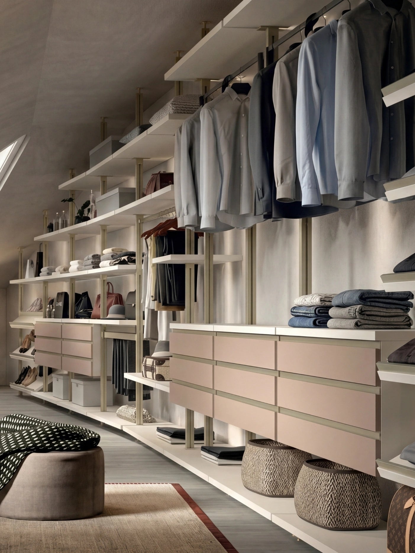 Cabin With Masts Virgo Corner Attic Walk-In Closet V323