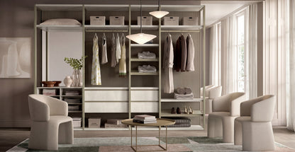 Shoulder Cabins Antares Linear Walk-in Closet A121